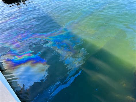 oil leaking from uss arizona|Arizona’s Black Tears